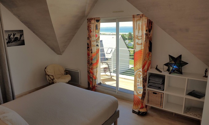 Saint-Nic House | House with a view of the bay of Douarnenez, 400 Meters from Pentrez Beach