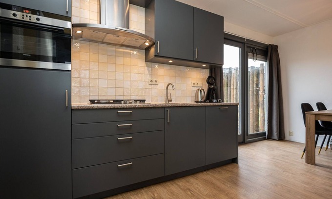 De Cocksdorp House | House with dishwasher in a holiday park