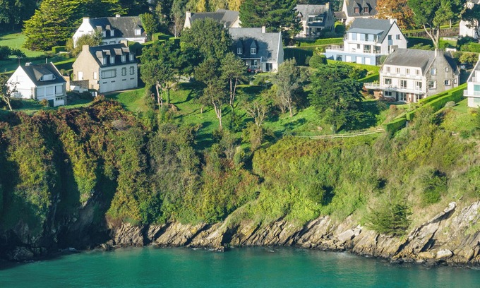 Saint-Cast-le-Guildo House | House with unique sea view - quiet - sleeps 6