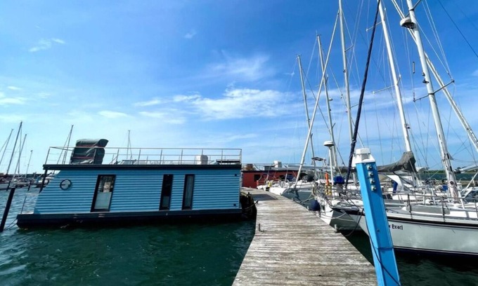 Ostholstein Apartment | Houseboat for 5 guests with 36m² in Fehmarn OT Burgtiefe (271935)
