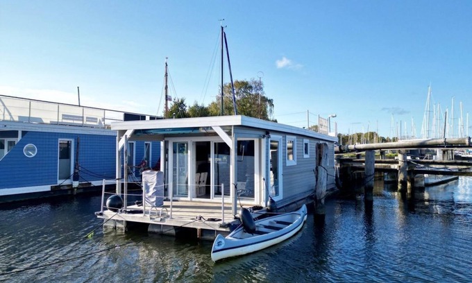 St. Andreas Apartment | Houseboat "Janne" - Houseboat Janne
