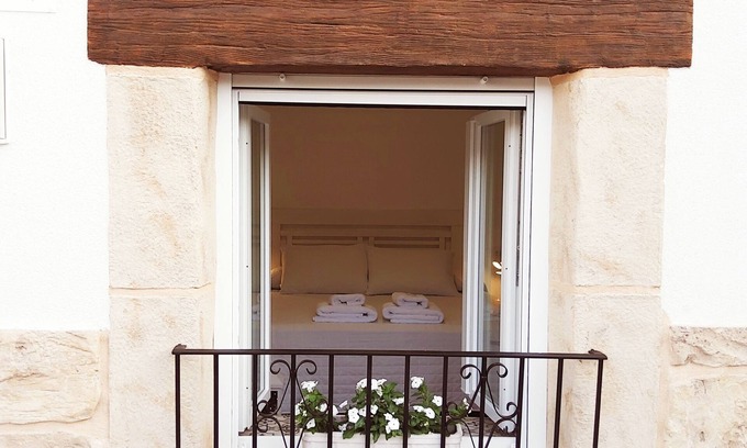 Casas de Haro Cottage | HOYA DEL AGUA COUNTRY HOUSE: a charming village house🌲🏠🧡🌱