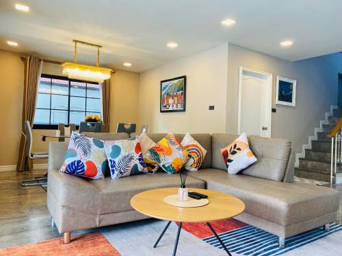 Na Kluea Villa | Huang Su Villa 2 皇宿2号泳池别墅