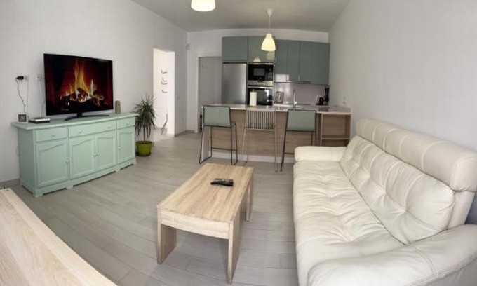 Tarajalejo House | Hubara House