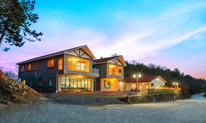 Muan Apartment | Hue travel Pension