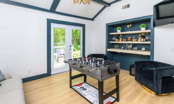 Bessemer House | Hueytown Haven, Charming 3-bedroom house near Alabama Splash Adventure