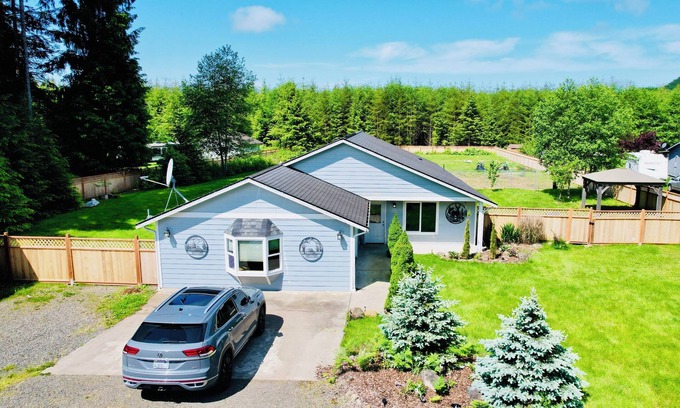 Forks House | Huge 6-Bedroom with Arcade Room – Perfect for Big Families or Groups!