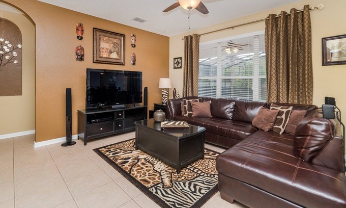 Windsor Hills House | Huge 6BR Home in Windsor Hills Resort