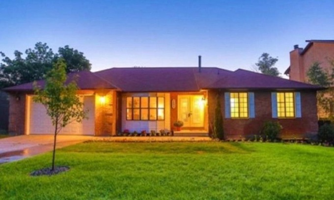 Cottonwood Heights House | Huge Seven Bedroom Home in Cottonwood Heights