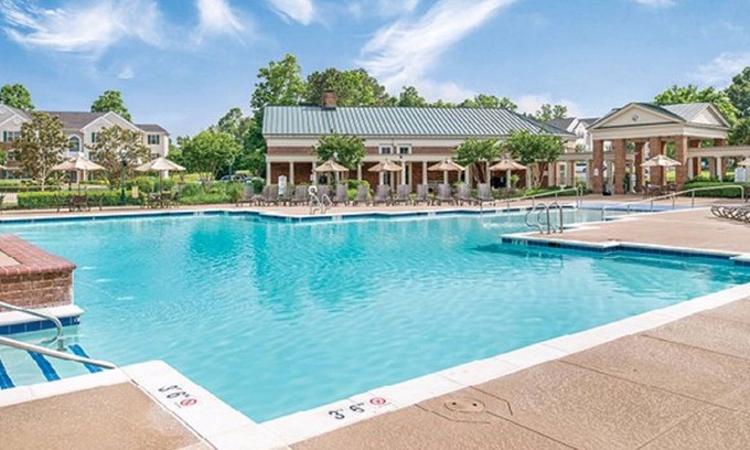 Berkeley Condo | HUGE UNIT~ SLEEPS 12~ HAS 4 BDRM, 2 LIVING RMS, 2 KITCHENS, 4 BATHRMS *BOOK NOW*