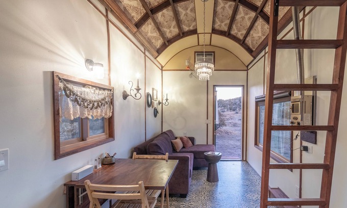 Huntington Beach House | Huntington Beach Tiny Home Near Ocean