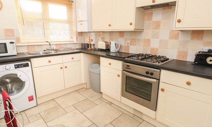 Freshwater Cottage | Hurst View