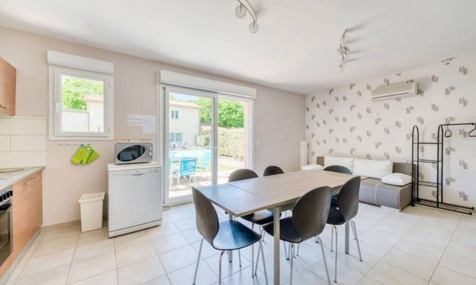 Gagnieres House | Hyacinth in the Domaine des Fleurs flower estate