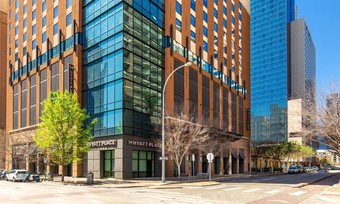 Waller Creek District Hotel | Hyatt Place Austin Downtown