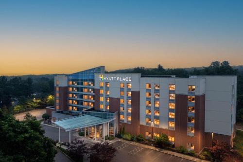 Montville Hotel | Hyatt Place Uncasville - Casino Area