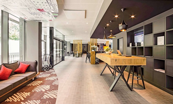 Neuenhof Hotel | ibis Baden Neuenhof