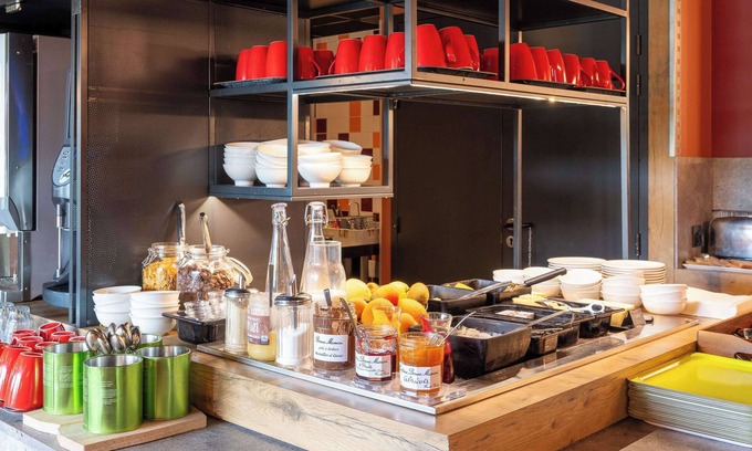 Perrache Hotel | ibis budget Lyon Confluence