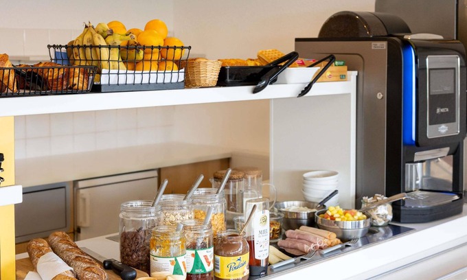 La Coupe Hotel | ibis budget Narbonne Sud