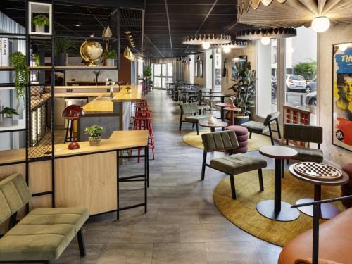 Saint Blaise Hotel | ibis Paris Nation Davout