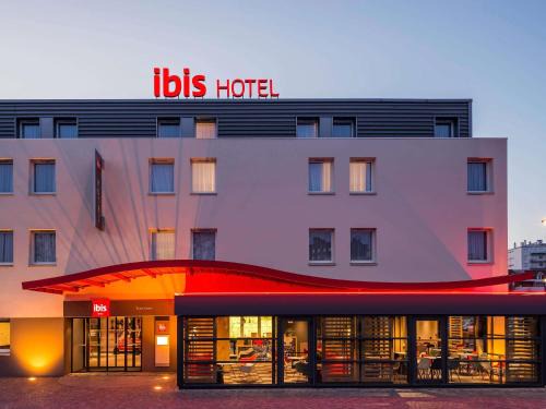 Troyes Hotel | ibis Troyes Centre