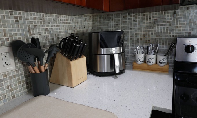 Allapattah House | Iconic Luxe House NEAR Downtown & Marina in MiamI