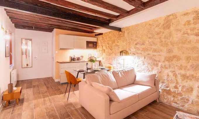 Porte-Saint-Martin Apartment | Ideal and cozy 2BD in Saint-Martin