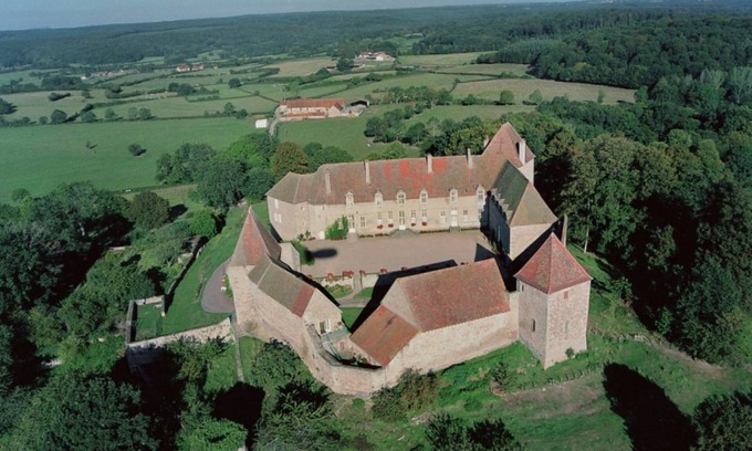 Saint-Firmin House | Ideal for discovery or relaxation stays, with family or friends