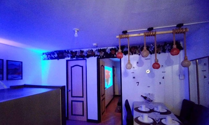 Imus Condo | Ideal for family or barkada Staycation, 1 ride from mall, resto and supermarket