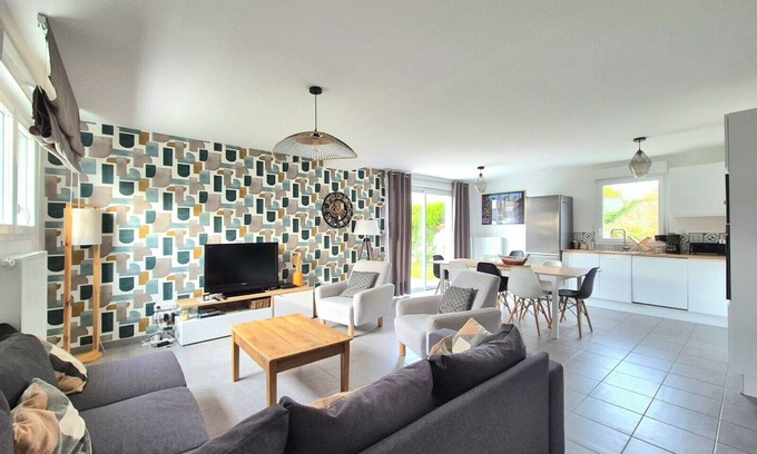 Hirel House | Ideal stay between Saint-Malo and Mont St-Michel