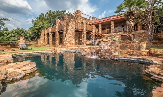 Hekpoort House | Idwala Le Ingwe Lodge