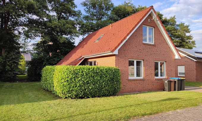 Papenburg House | Idyllic vacation home near MEYER WERFT Papenburg