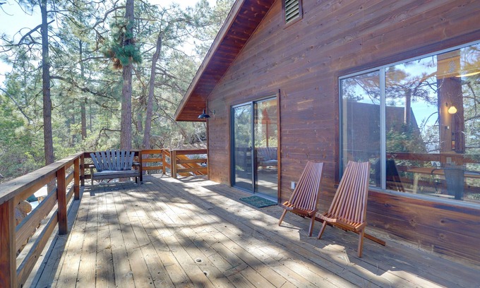Idyllwild Cottage | Idyllwild Cabin w/Deck & Tahquitz Peak Views