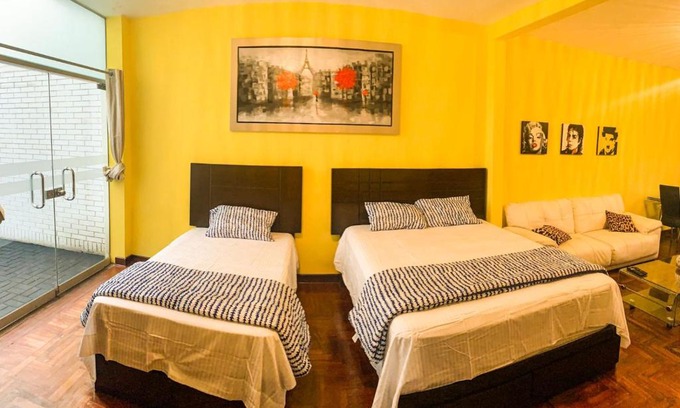 Miraflores House | Iguana Haus Lima