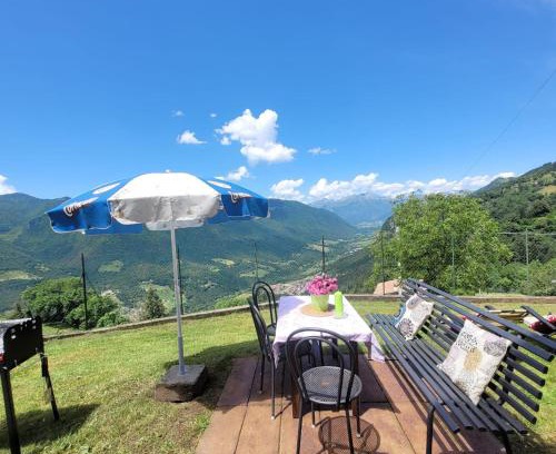 Bossico House | Il balcone sulle Valli Mountain Lake Iseo Hospitality