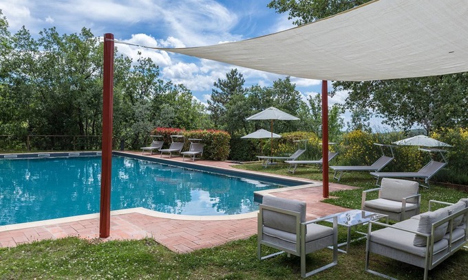 Gaiole in Chianti Villa | Il Fienile, Montefienali, Gaiole in Chianti, Siena and Chianti