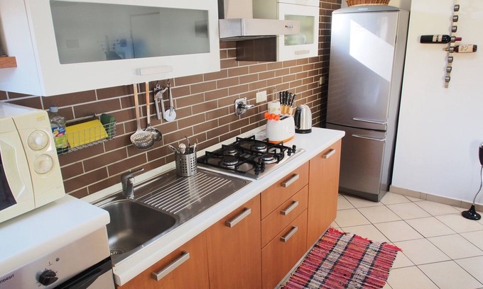 Scandellara House | "Il Focolare" apartment, comfortable attic in a strategic position