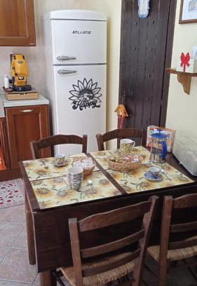 Sasso di Castalda House | Il girasole