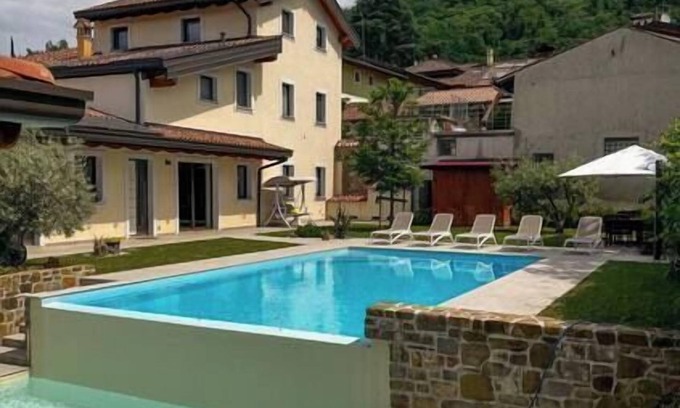 Cormons Apartment | "Il Pensiero" Dwelling with swimming pool in the Collio.
