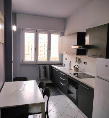 Asti Apartment | Il rifugio di Vlad Asti centro