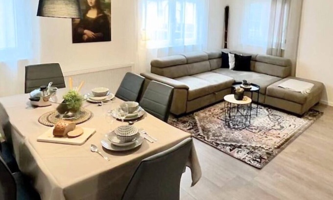 Vaihingen an der Enz House | Im Herzen der Altstadt - Toll Ausgestattetes Haus in Top Lage für Viele Ziele