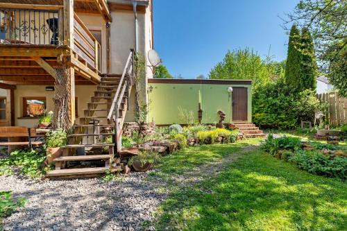 Zweibruecken Apartment | Im Vital Art Naturgarten