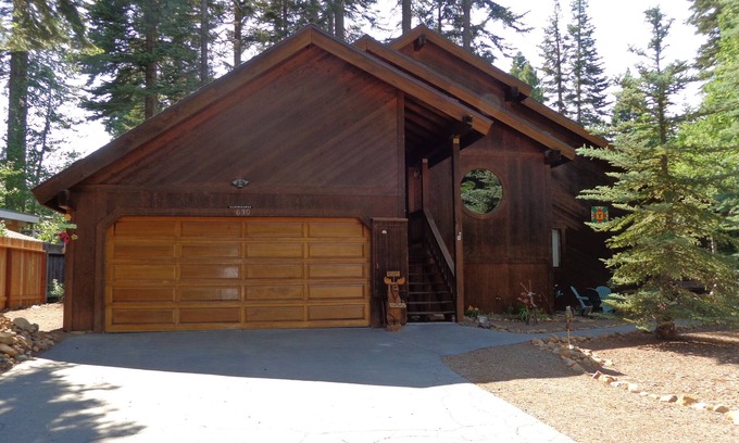 Comstock Acres House | Immaculate Home In Perfect Tahoe City Location