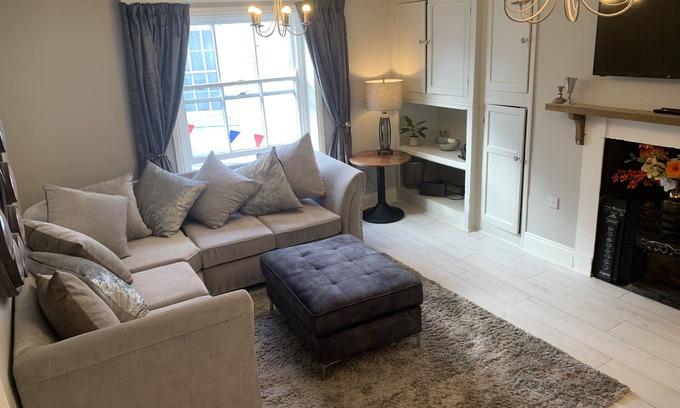 Hexham Apartment | Impeccable 1-Bed Apartment in the heart of Hexham