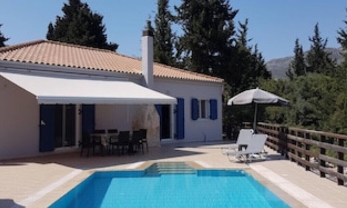 Divarata Villa | In a secluded setting with sea and mountain view. Infinity pool,10 mins to beach