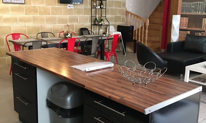 Ay House | In the heart of Champagne, Gîte la Halte Effervescente