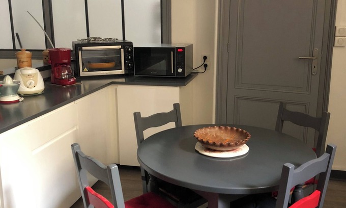 Saint-Michel Apartment | In the historic center of Bordeaux