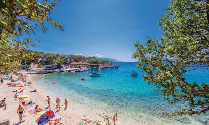 Povile House | In the small village of Povile near the town is located this vacation home in a quiet location.