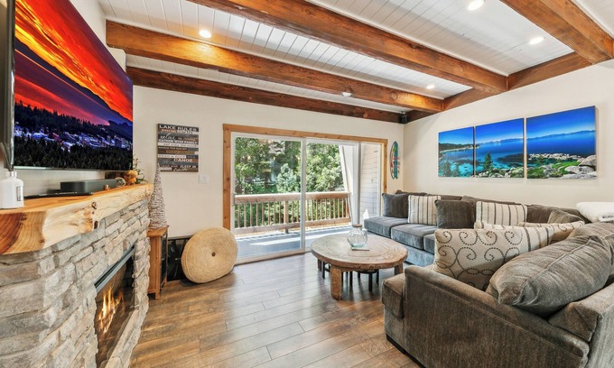 Incline Village Condo | Incline Village Cozy Ski Lease - Charming Mountain Retreat Minutes from Slopes