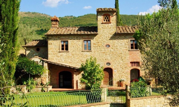 Pieve al Bagnoro House | Independent holiday country house in Tuscany
