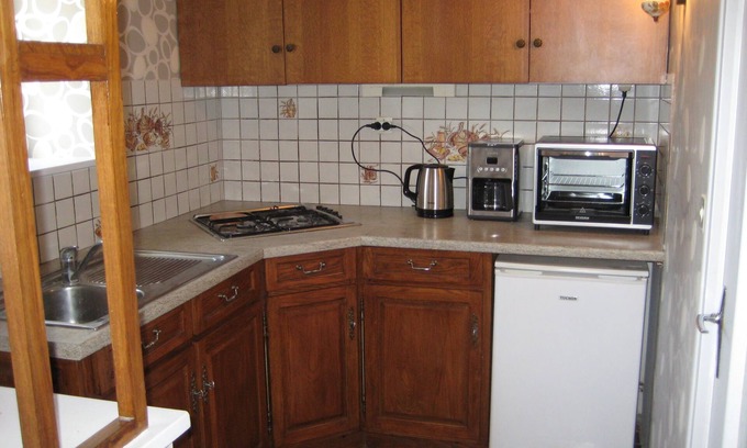 Sizun House | independent house in the countryside - 4 people -3 bedrooms - In the center of Finistèr